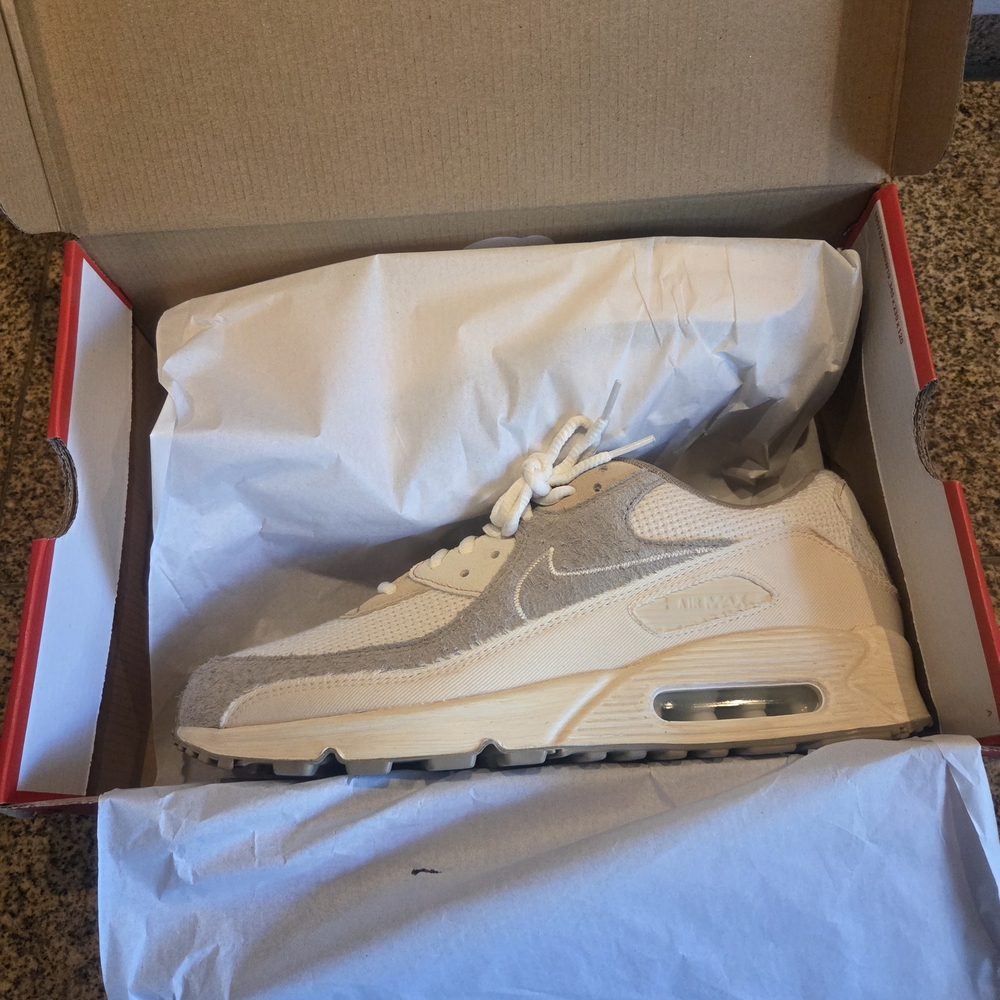 Men's Cream Nike Air Max Sneakers - Picture 1 of 3